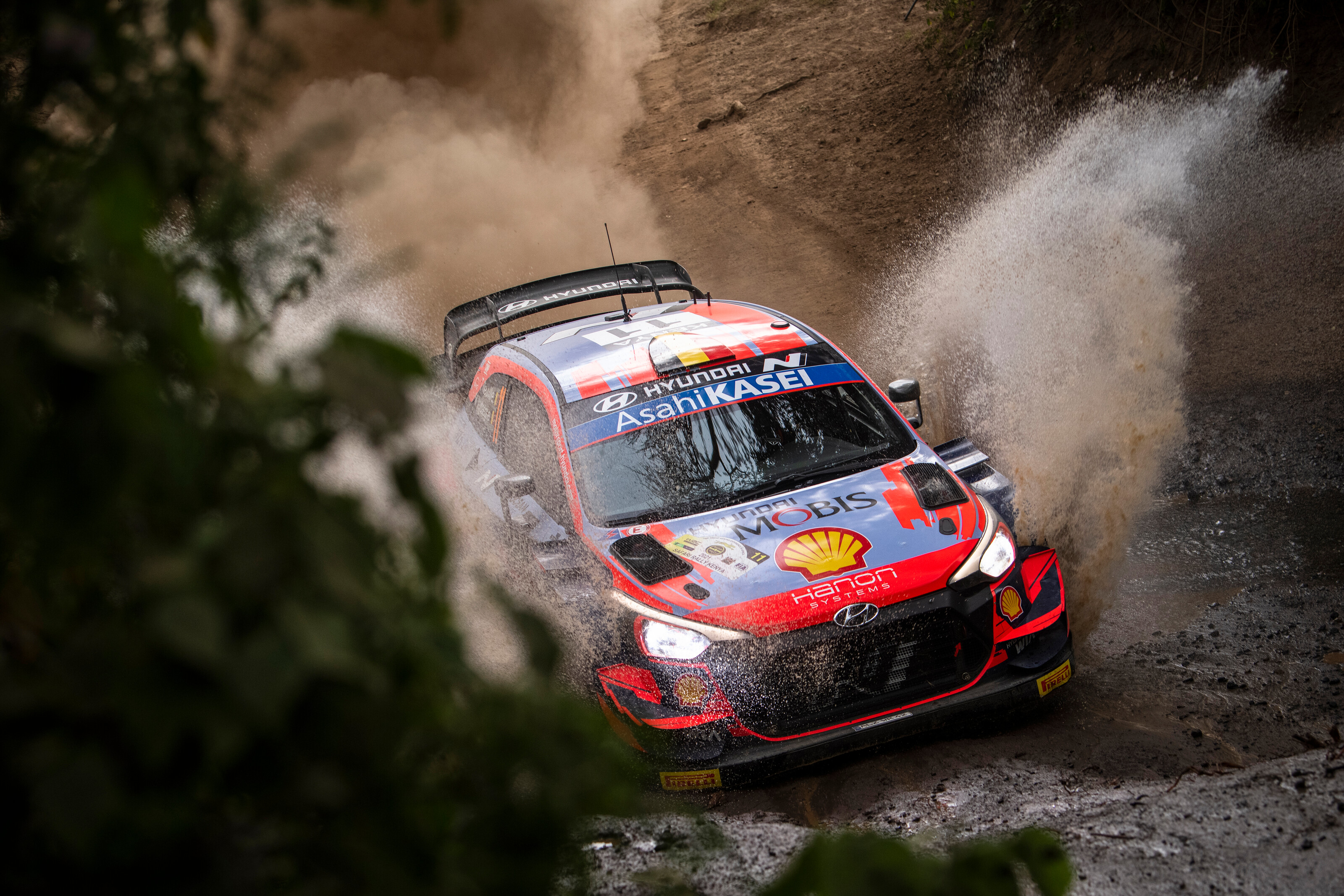 Condizioni difficili al Safari Rally!